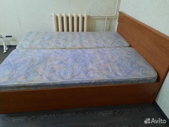 Кровать двухспальная