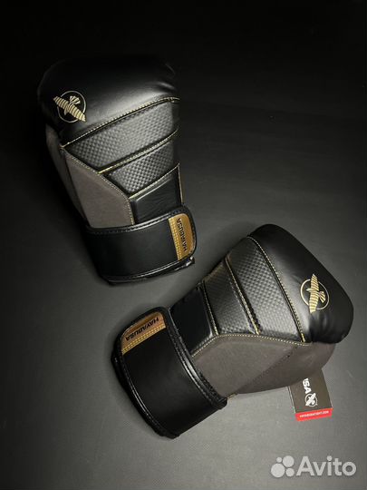 Боксерские перчатки Hayabusa