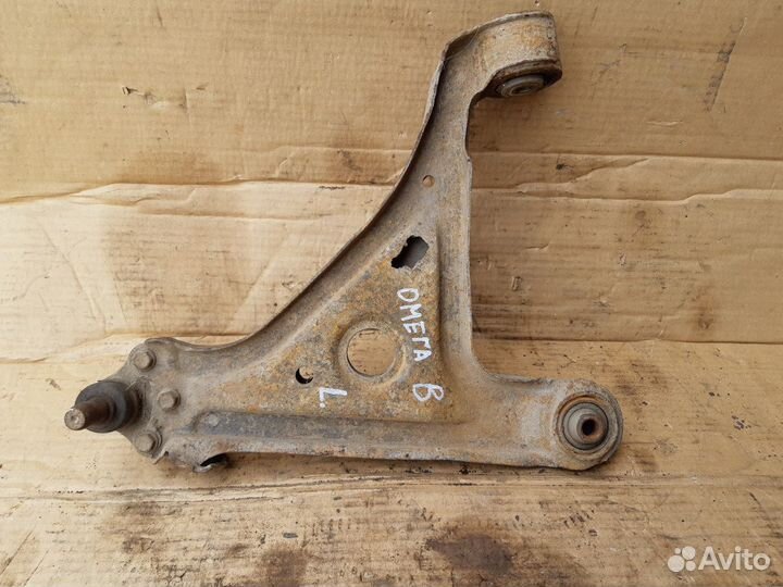 Рычаг передний Опель Омега Б