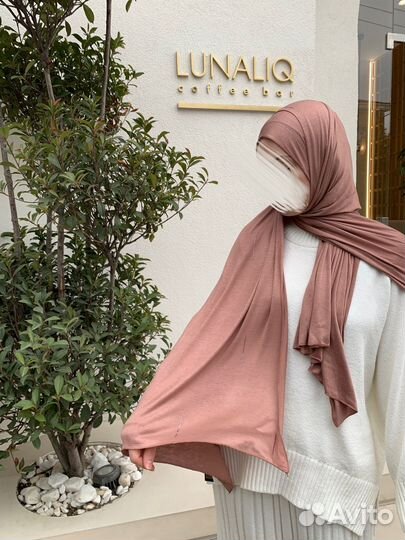 Шарфы и палантины