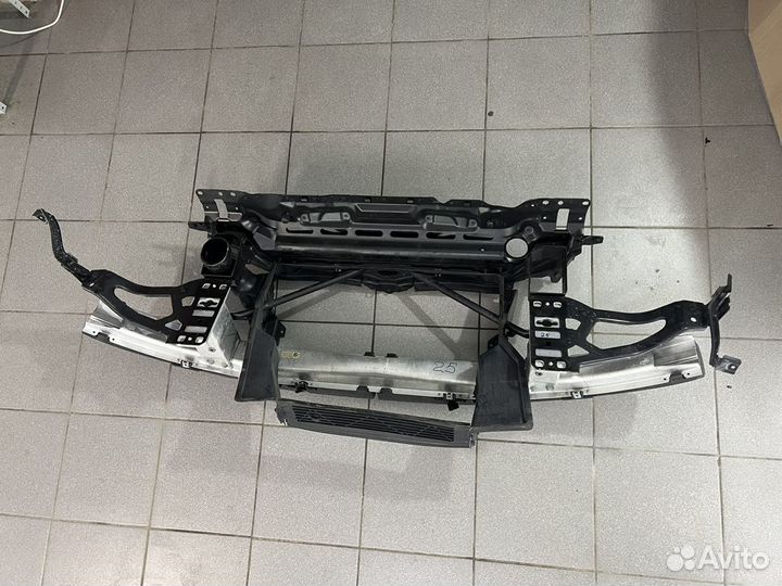 Телевизор швеллер передний BMW E60 E61