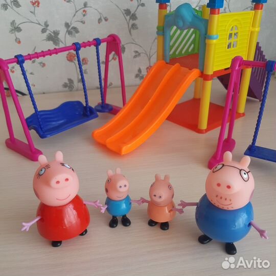 Игровой набор Свинка Пеппа семья