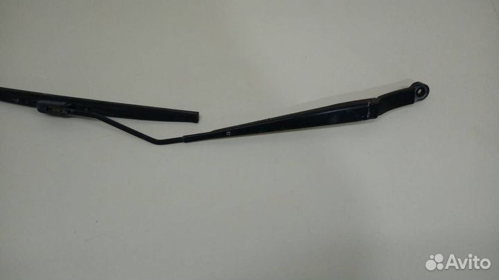 Поводок стеклоочистителя передний правый Chevrolet