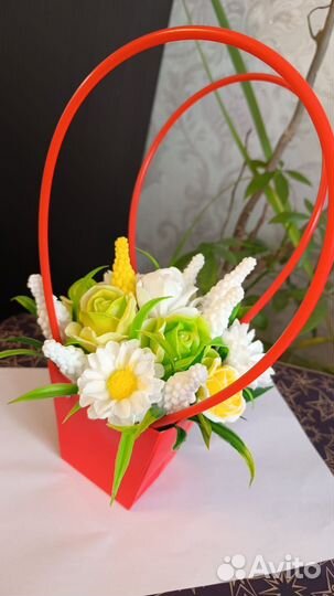 Красивый подарок девушке