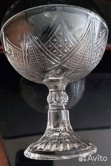 Ваза на ножке креманка сахарница