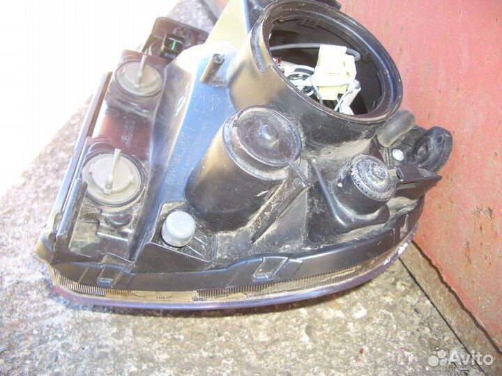 Фара правая Хёндэ Туссан с04-10г