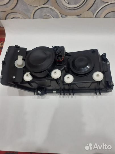 Продаётся правая фара Daf 105