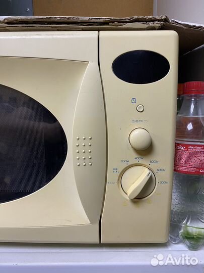 Микроволновая печь бу Candy CMW 700 EG