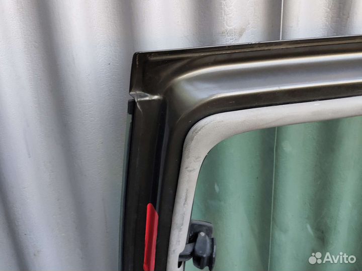 Дверь задния левая на Opel Sintra