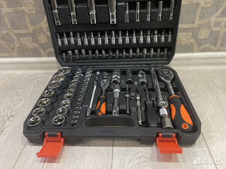 Набор инструментов 94 предмета