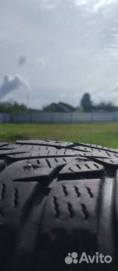 Yokohama Ice Guard Stud IG55 235/55 R18