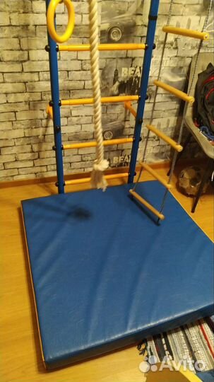 Шведская стенка, мат, груша