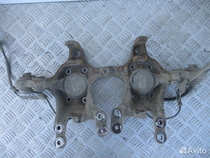 Кулак поворотный задний Kia Ceed 1 Цена за штуку