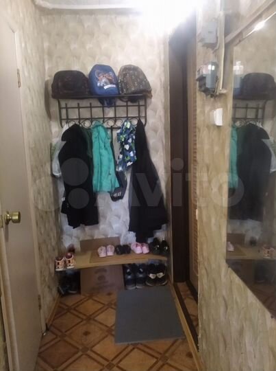 2-к. квартира, 48 м², 1/2 эт.