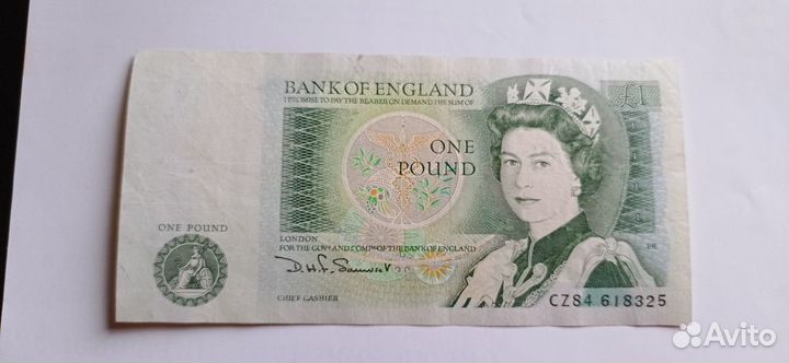 Банкноты Англии,Канады,Фиджи