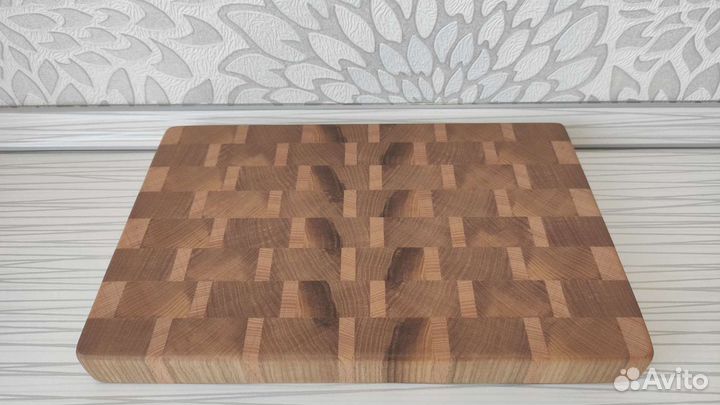 Торцевая разделочная доска из ясеня