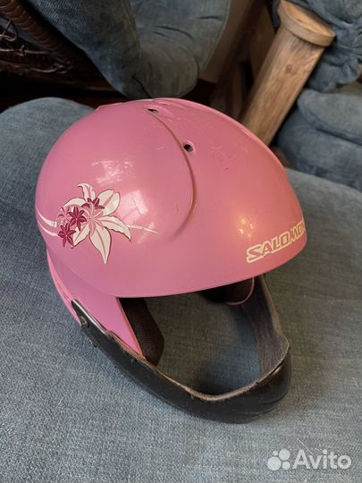 Шлем горнолыжный женский