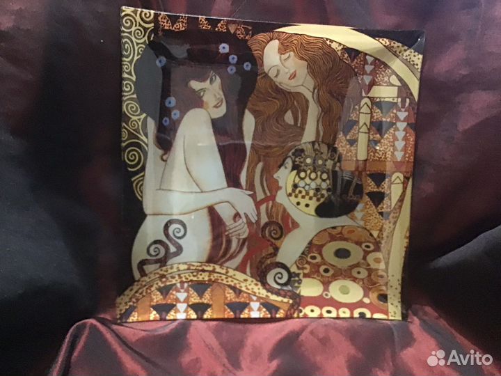 Тарелка декоративная