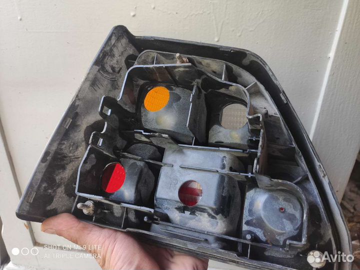 Задний фонарь Golf 2