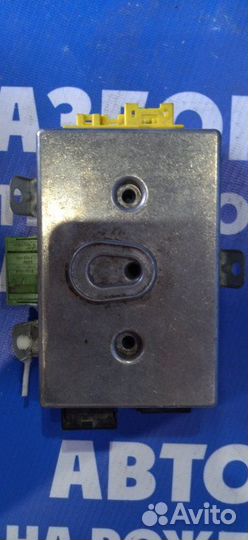 Блок управления airbag Bmw E60 седан M54B30 2005