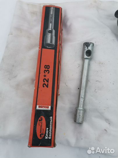 Ключь балонный 22х38.19х22
