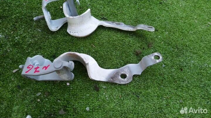 Петли багажника Audi A3 sportback CDA 1 2008