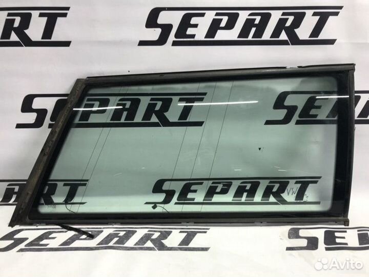 Форточка задняя правая Volkswagen Passat B5+