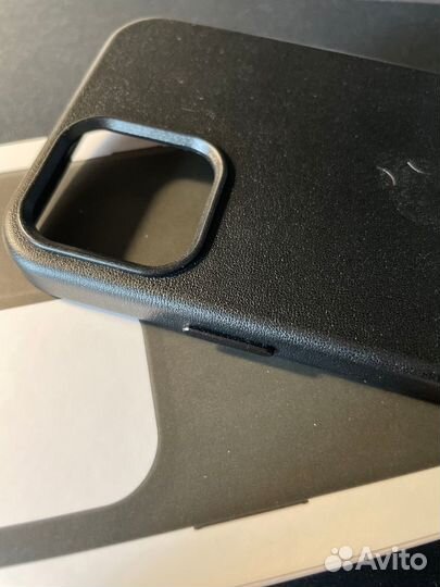 Чехол Leather Case MagSafe для iPhone 12/12Pro