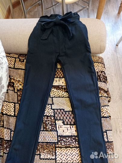 Брюки и толстовка на девочку