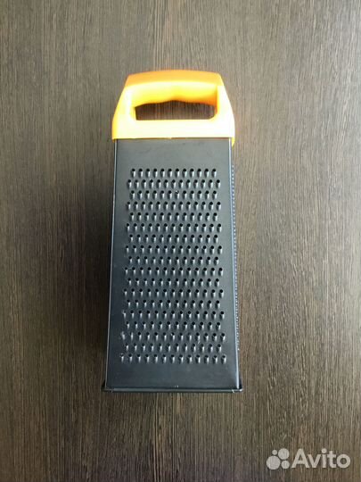 Терка металл, ступка+ пестик, яйцерезка, сито, др