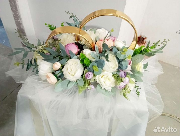 Кольца на машину свадебные