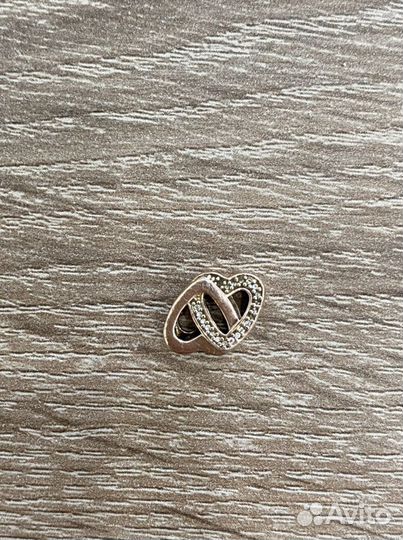 Pandora Rose шармы