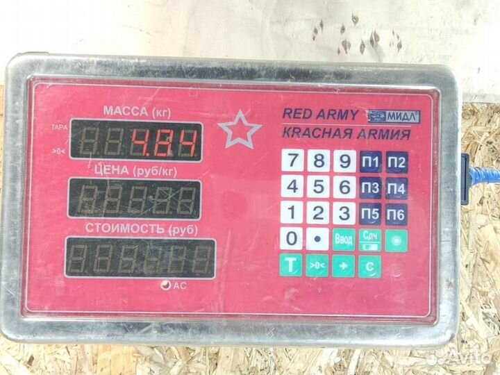 Кулак задний правый Suzuki Liana 2001-2007