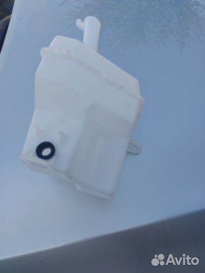 Бачек омывателя Киа Оптима 3