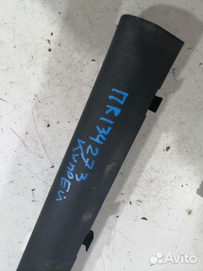 Накладка порога передняя правая (Geely Coolray)