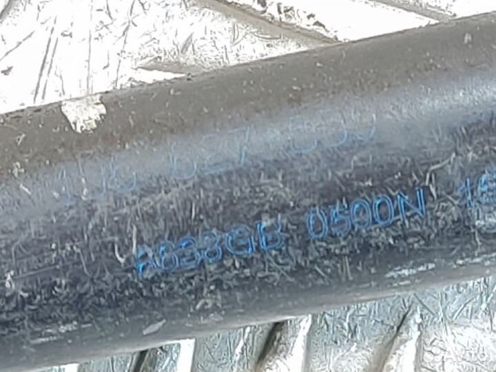 Амортизатор двери багажника Volkswagen Golf 4