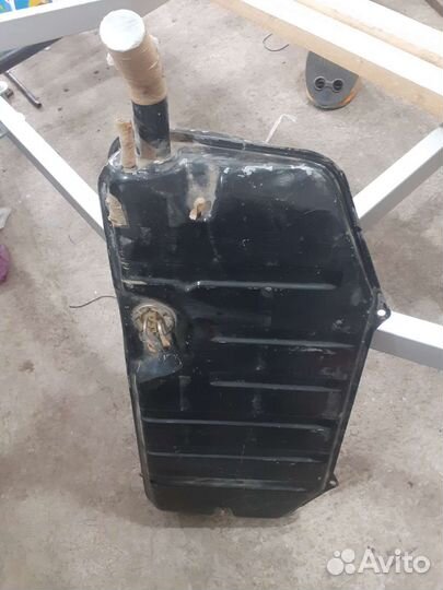 Топливный бак на ниву