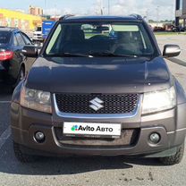 Suzuki Grand Vitara 2.4 AT, 2010, 290 000 км, с пробегом, цена 870 000 руб.