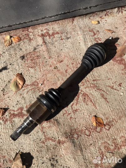 Привод передний левый mazda 3 bk 2.0 ат