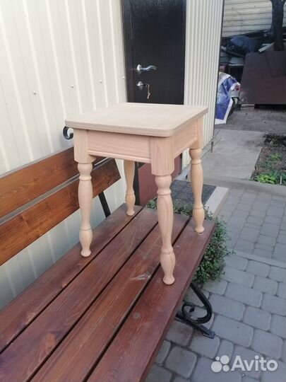 Стулья и табуретки