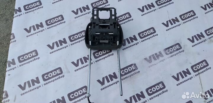 Подголовник передний Mercedes-Benz E-Class