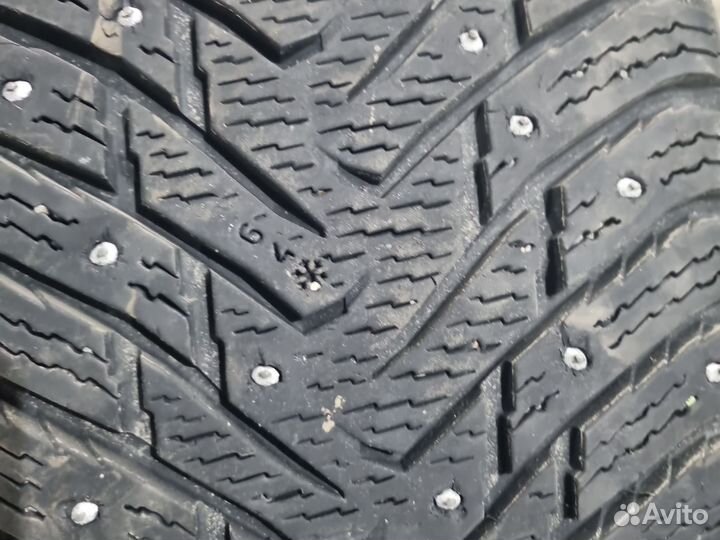 Nokian Tyres Hakkapeliitta 8 245/45 R18 100T