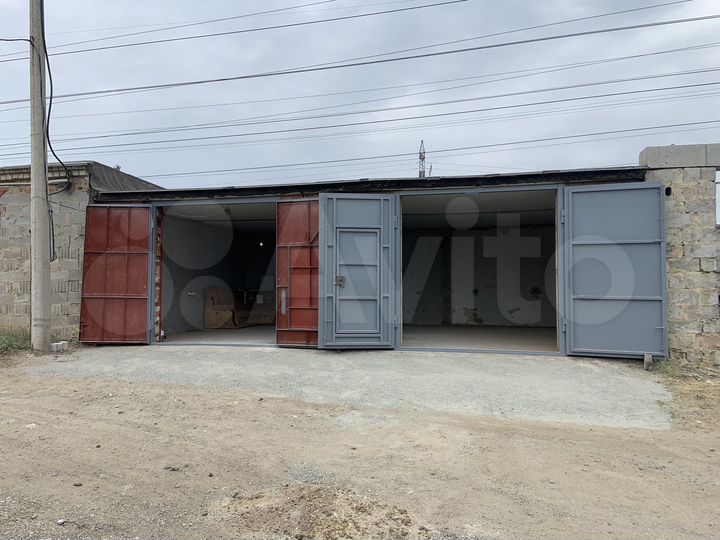Гараж, > 30 м²