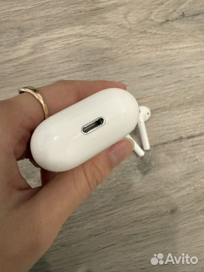 Наушники AirPods 2