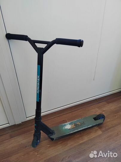 Трюковой самокат