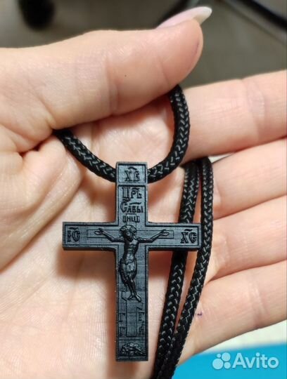 Нательный крестик