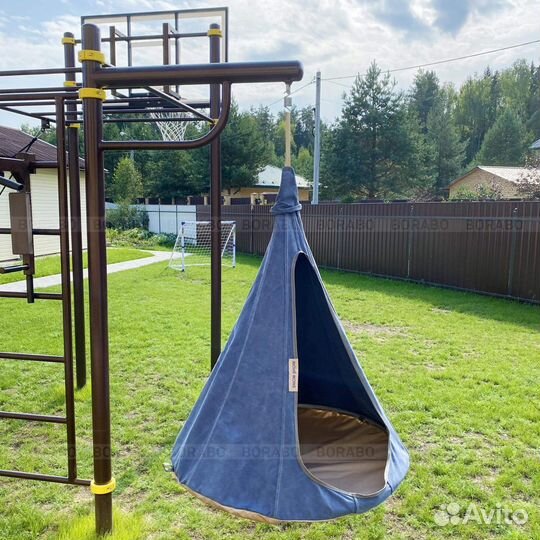 Спортивный уличный воркаут комплекс