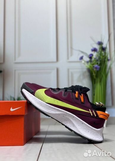 Nike pegasus trail 2 белые2 разм. 41