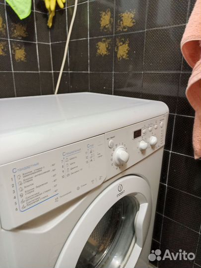 Стиральная машина автомат indesit 5кг