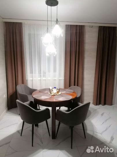 Стол деревянный круглый бу